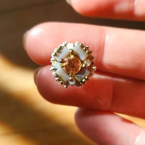 Vintage crystal earring